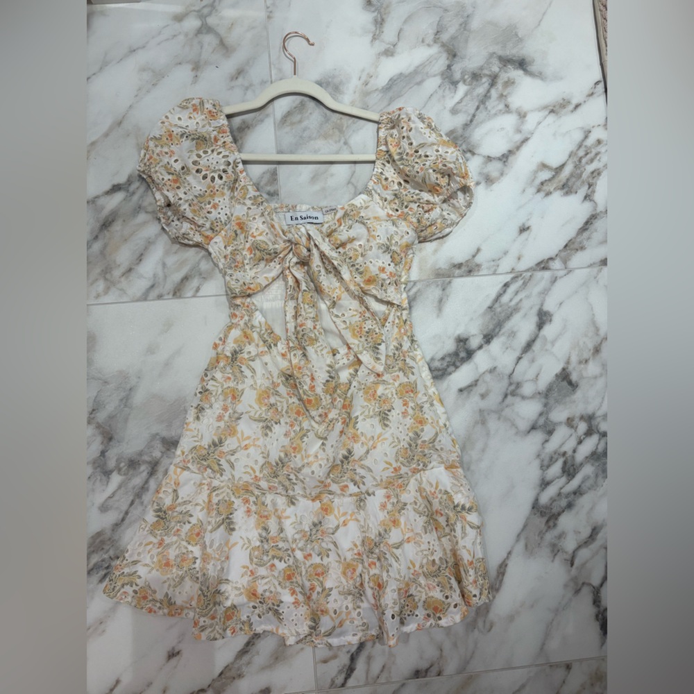 En Saison Floral Tie-Front Mini Dress - Picture 3 of 10